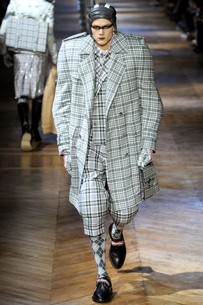 Look 2